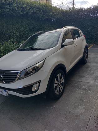 KIA SPORTAGE 2.0 EX 4X2 16V FLEX 4P AUTOMÁTICO KIA SPORTAGE 2.0 EX 4X2 16V FLEX 4P AUTOMÁTICO